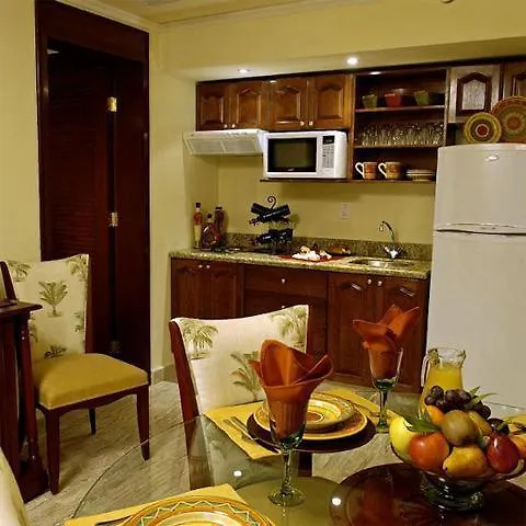 Hotel Club Melia At Gran Melia Cancun Gg 4*,